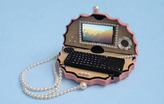 Cómo las cyberdecks, estas microcomputadoras “caseras”, quieren poner a las mujeres en el centro del mundo tecnológico Cómo las cyberdecks, estas microcomputadoras “caseras”, quieren poner a las mujeres en el centro del mundo tecnológico